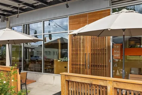 2960 Eastlake Avenue E Seattle WA 98102
