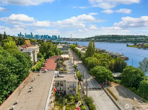 2960 Eastlake Avenue E Seattle WA 98102