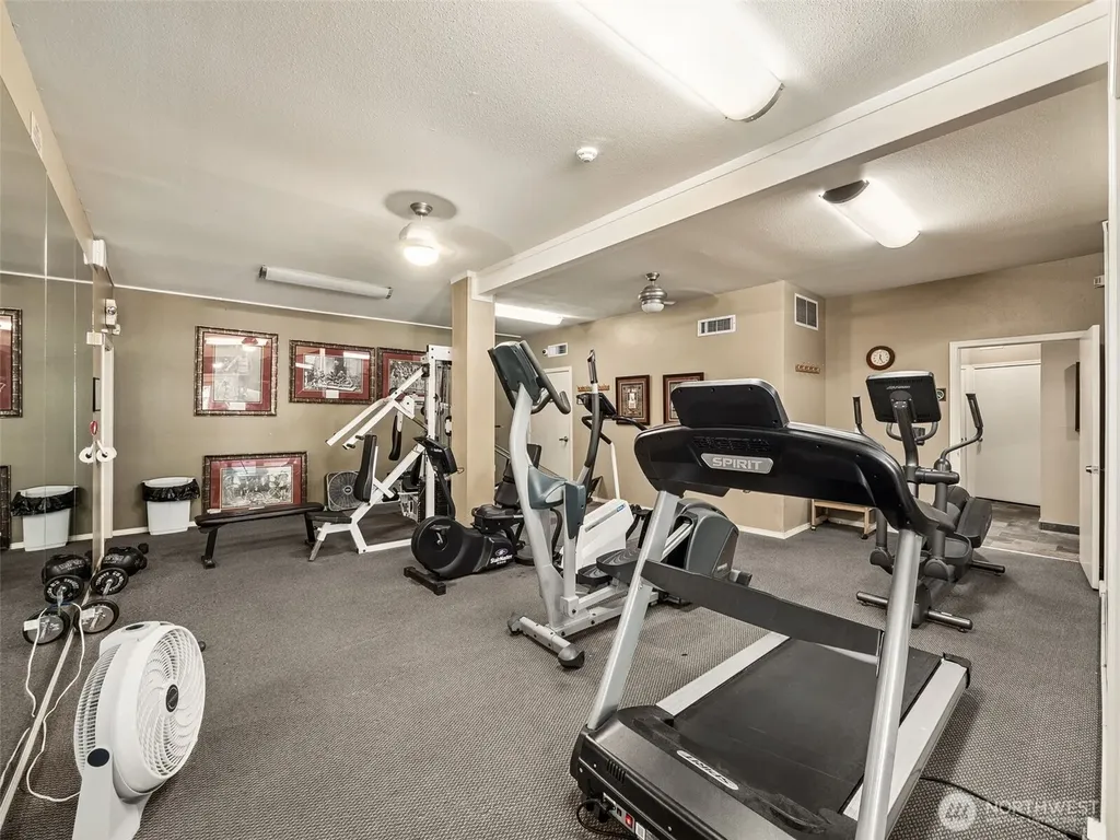 33020 10th Avenue SW Federal Way WA 98023