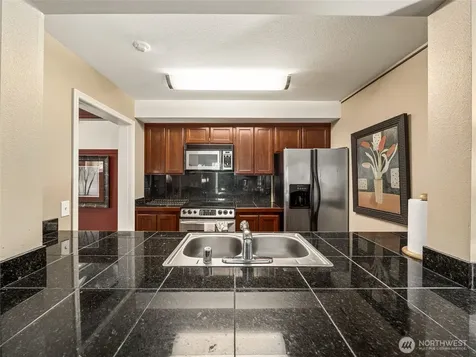 33020 10th Avenue SW Federal Way WA 98023