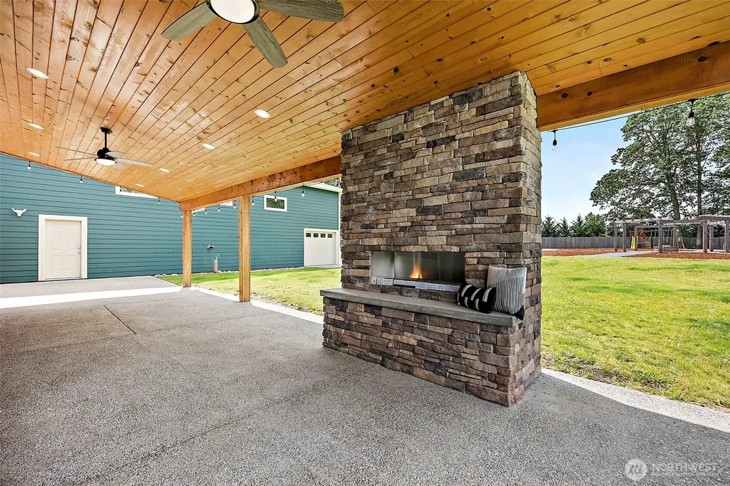 2906 293rd Street S Roy WA 98580