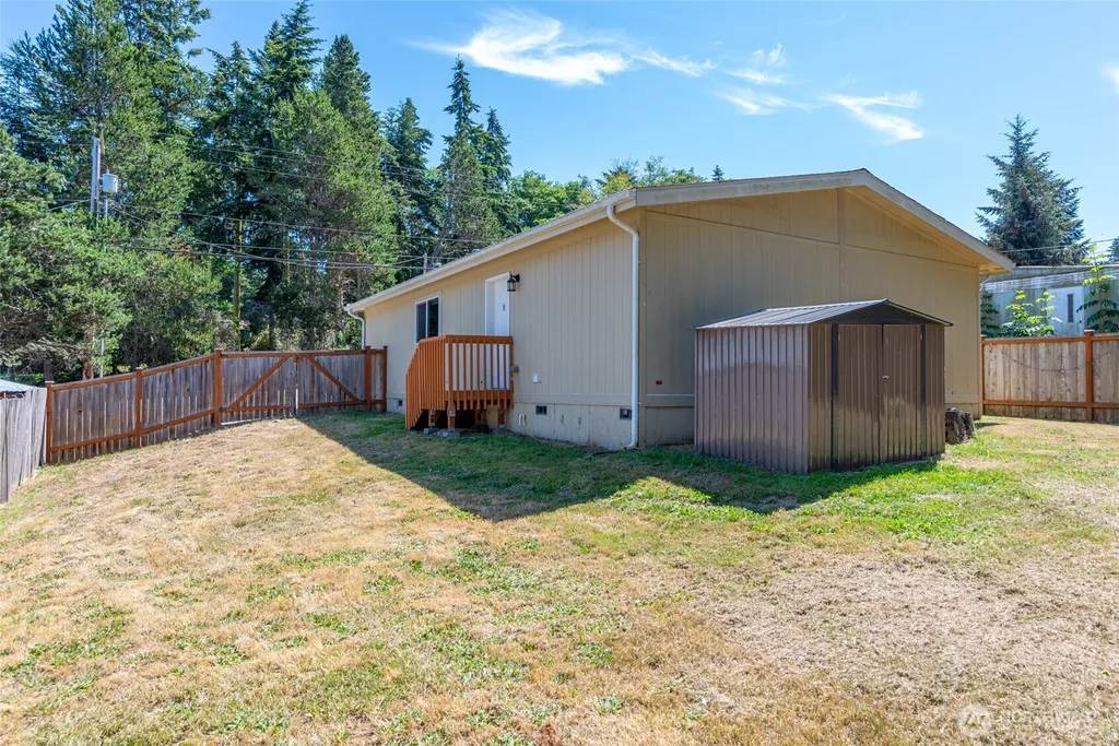 4355 Northgate Drive Oak Harbor WA 98277