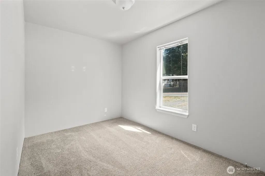 4355 Northgate Drive Oak Harbor WA 98277