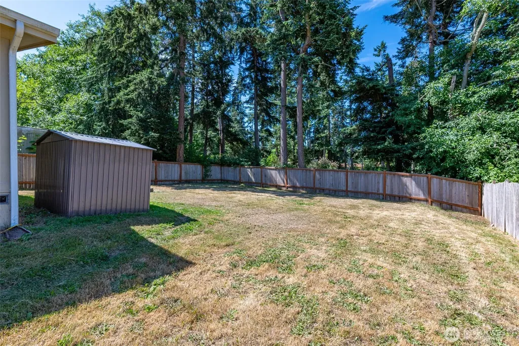 4355 Northgate Drive Oak Harbor WA 98277