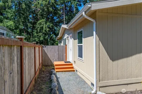 4355 Northgate Drive Oak Harbor WA 98277