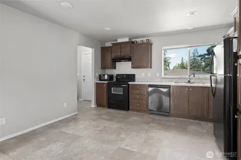 4355 Northgate Drive Oak Harbor WA 98277