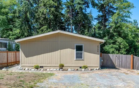 4355 Northgate Drive Oak Harbor WA 98277
