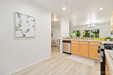 4126 214th Street SW Mountlake Terrace WA 98043