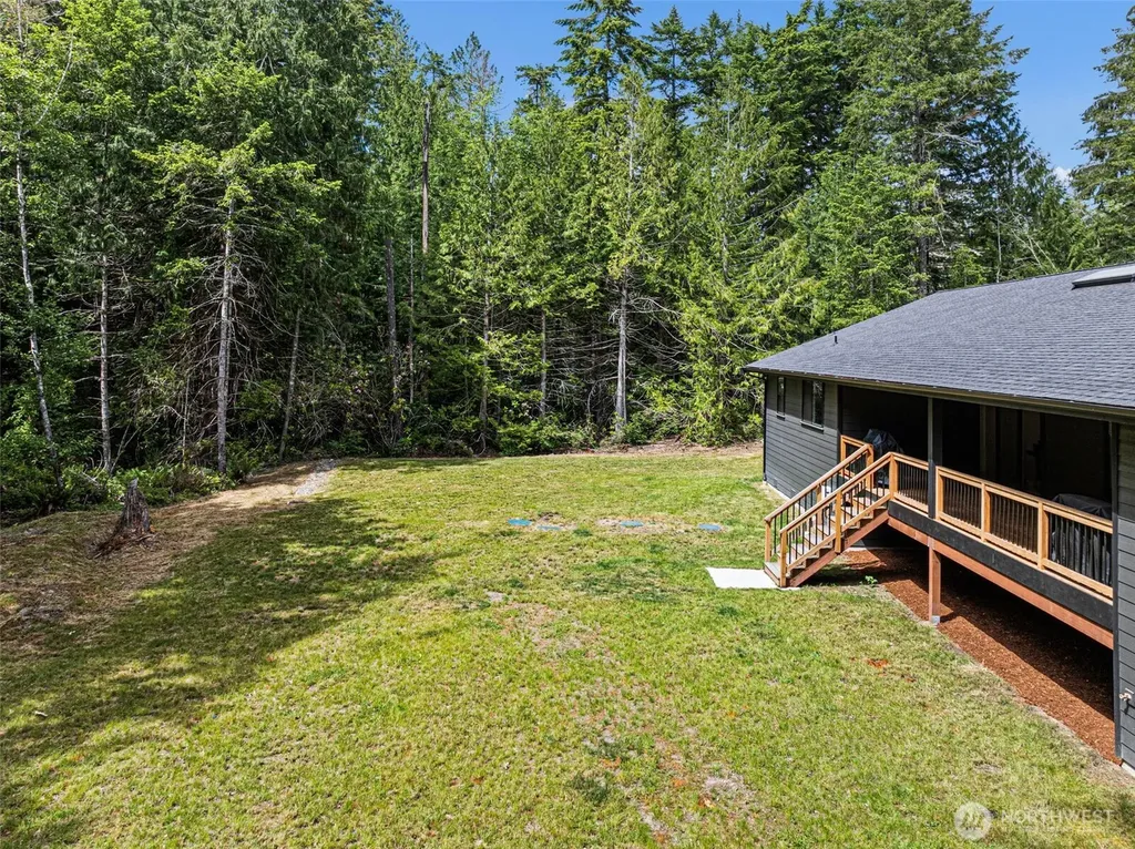 7761 Larson Lane NW Seabeck WA 98380
