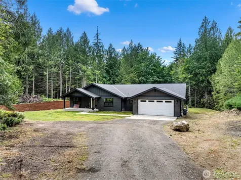 7761 Larson Lane NW Seabeck WA 98380