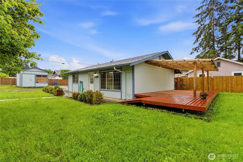 3208 21st Street Everett WA 98201