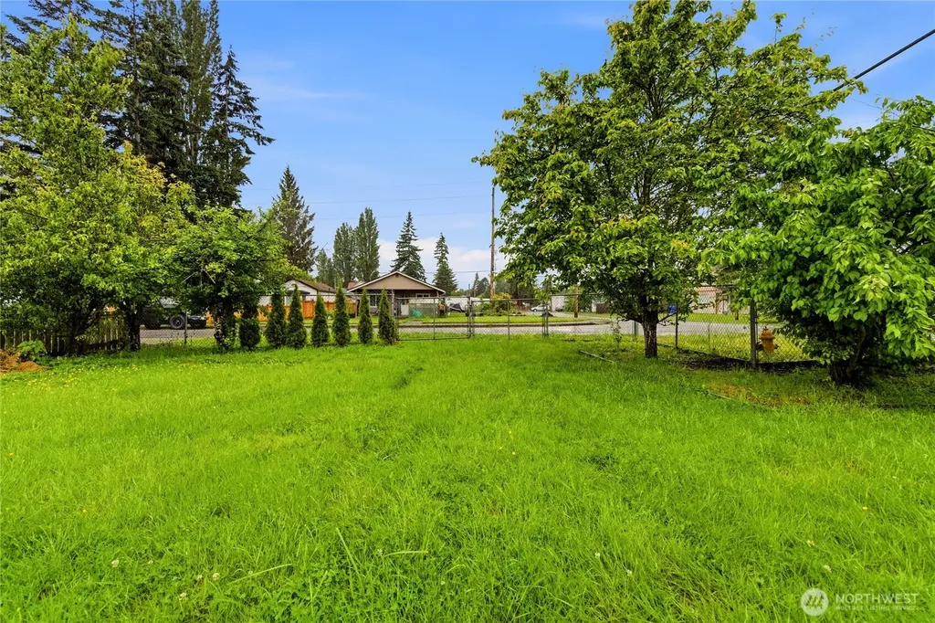 3208 21st Street Everett WA 98201