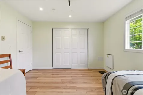 3208 21st Street Everett WA 98201