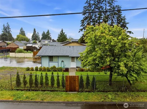 3208 21st Street Everett WA 98201