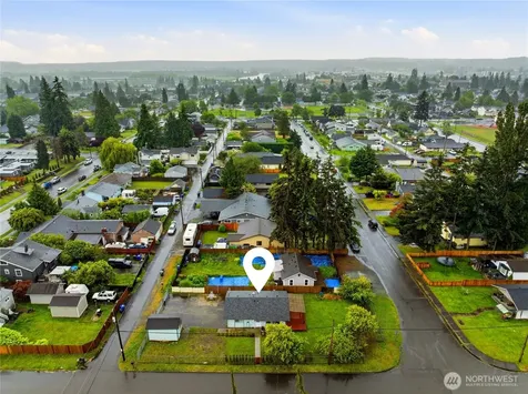3208 21st Street Everett WA 98201