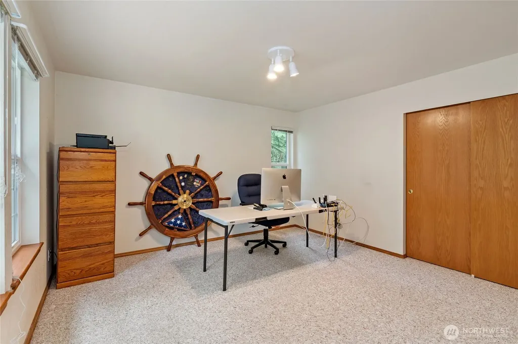 731 E Lakeshore Drive Allyn WA 98524