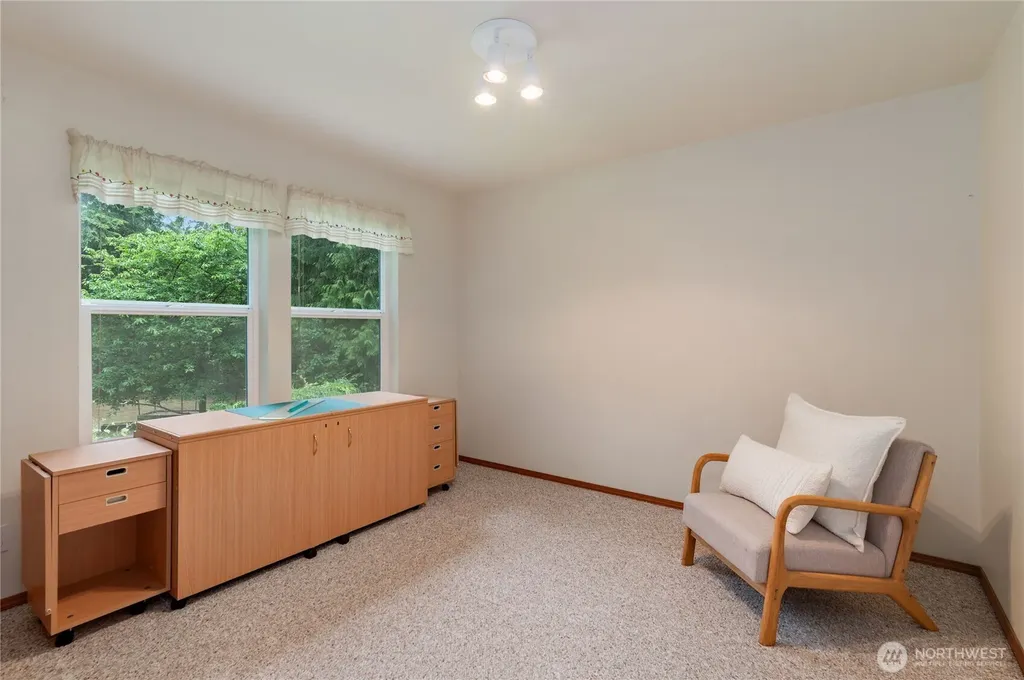 731 E Lakeshore Drive Allyn WA 98524