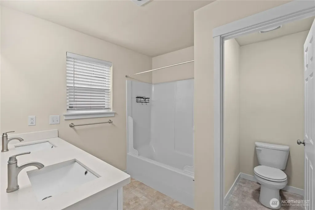 21634 N Terra Lane SE Yelm WA 98597