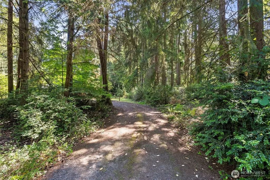 4938 Hilton Road NE Olympia WA 98516