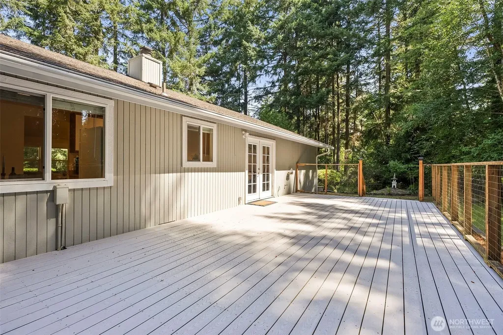 4938 Hilton Road NE Olympia WA 98516