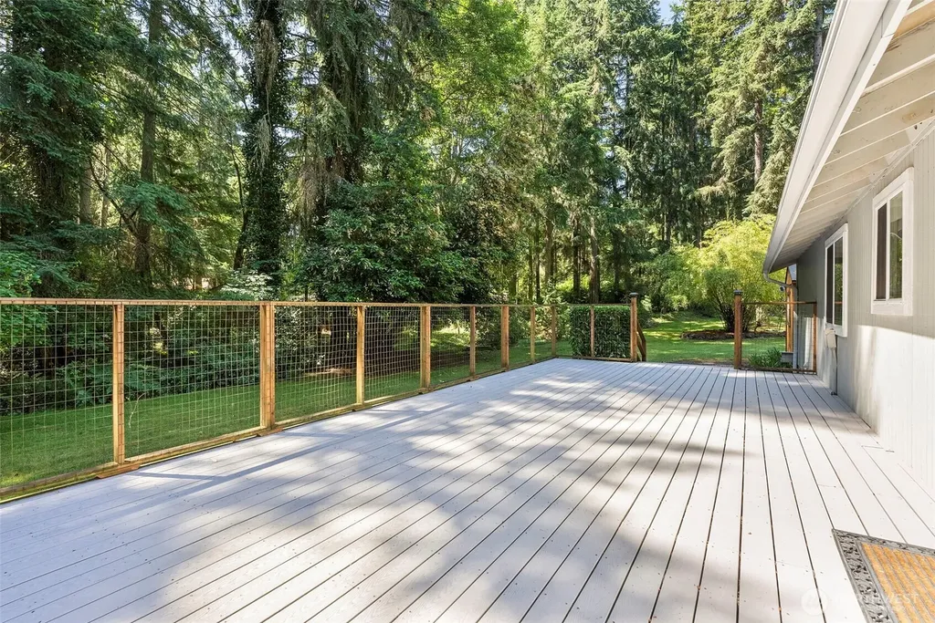4938 Hilton Road NE Olympia WA 98516