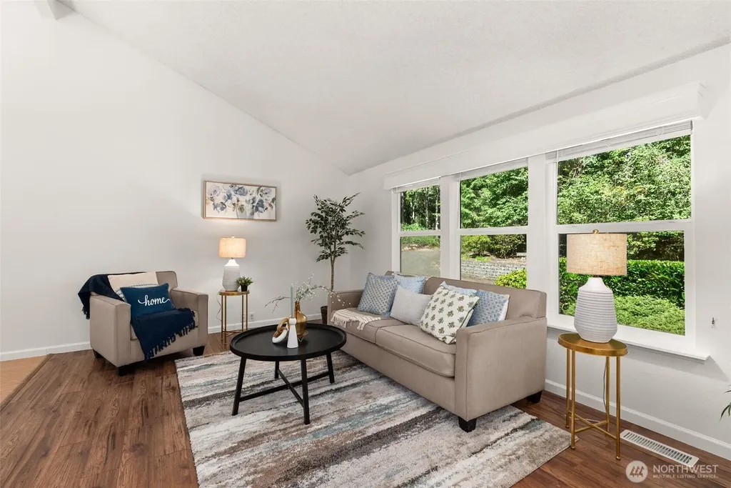 4938 Hilton Road NE Olympia WA 98516
