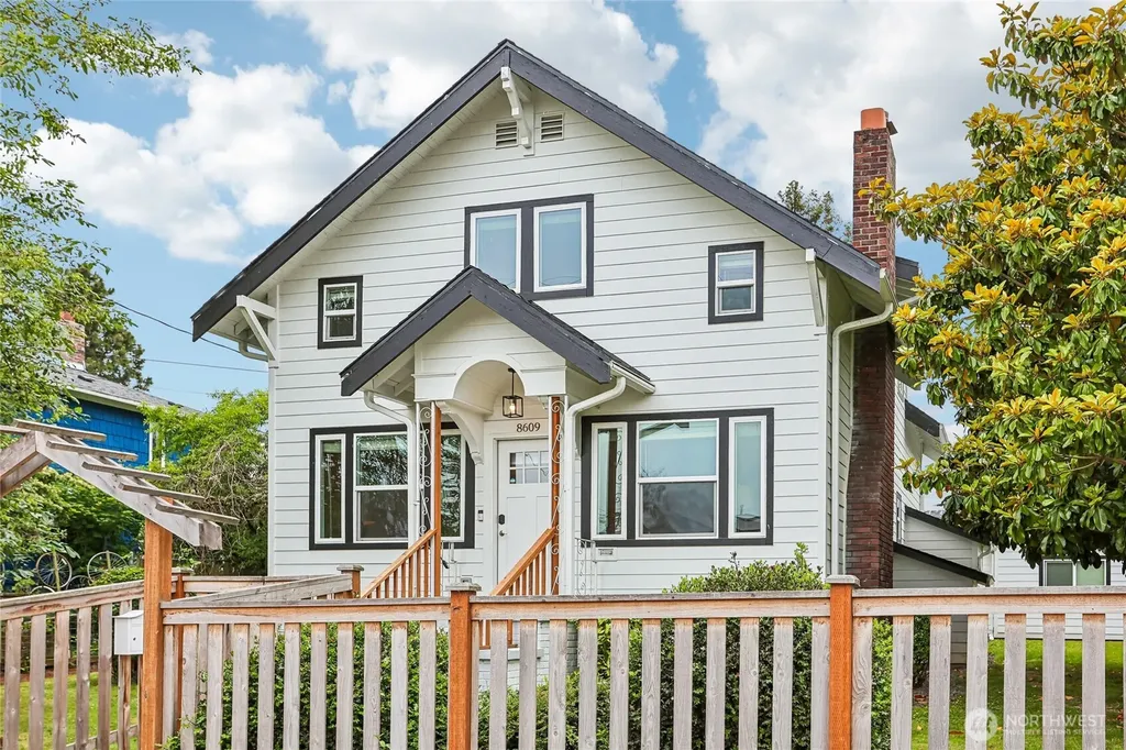 8609 55th Avenue S Seattle WA 98118