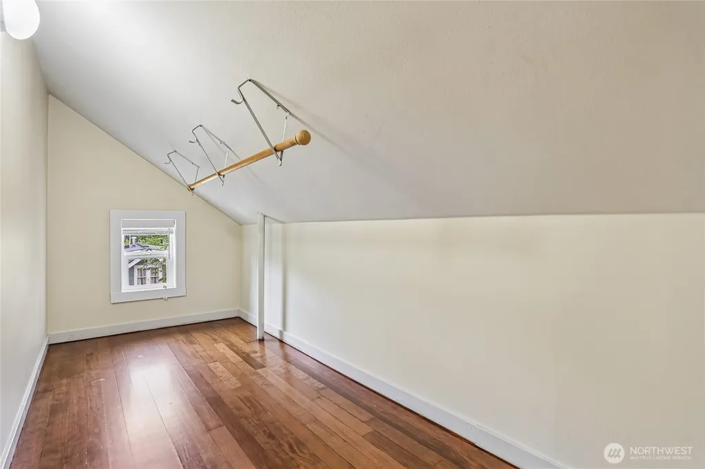 8609 55th Avenue S Seattle WA 98118