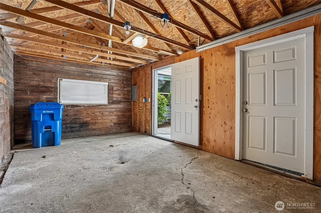 8609 55th Avenue S Seattle WA 98118