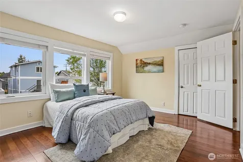 8609 55th Avenue S Seattle WA 98118