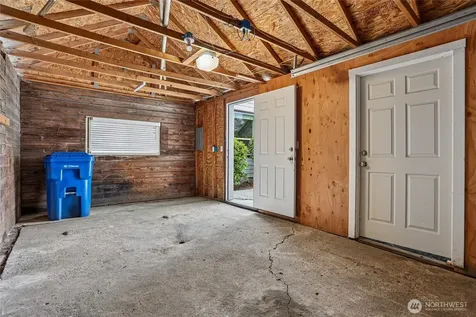 8609 55th Avenue S Seattle WA 98118