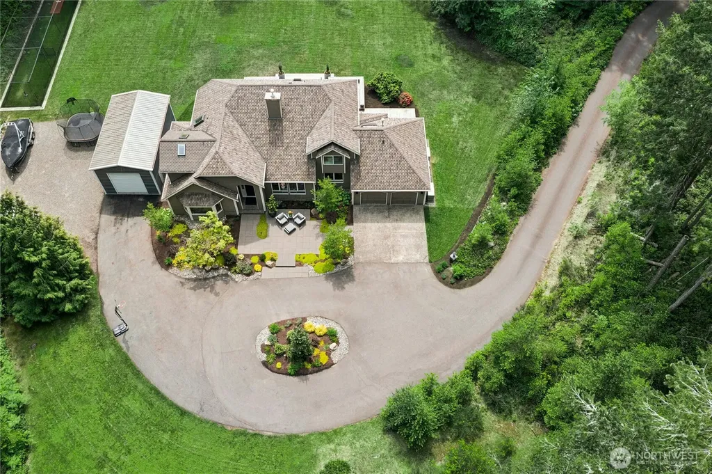8804 221st Avenue NE Redmond WA 98053