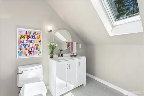 8804 221st Avenue NE Redmond WA 98053