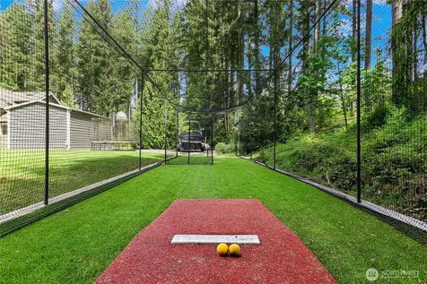 8804 221st Avenue NE Redmond WA 98053