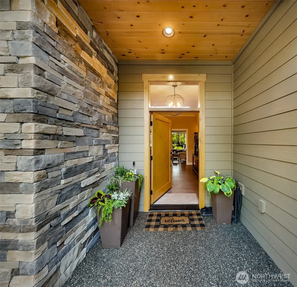 8818 Goldeneye Lane Blaine WA 98230