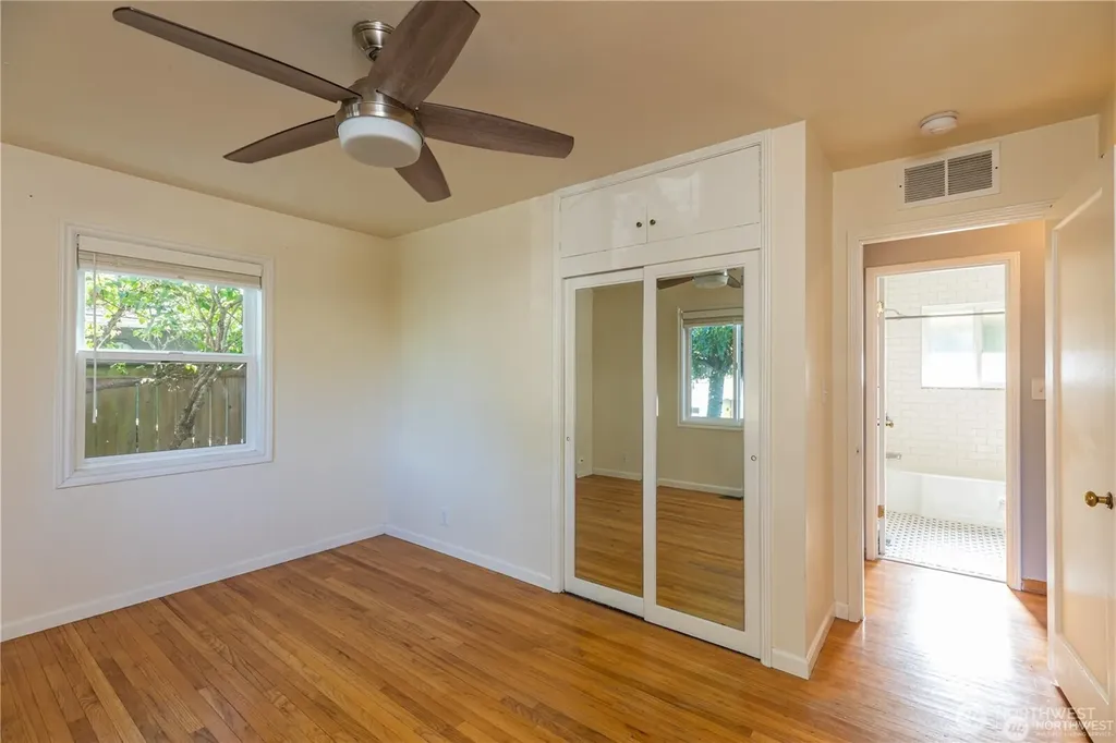 8601 36th Avenue SW Seattle WA 98126