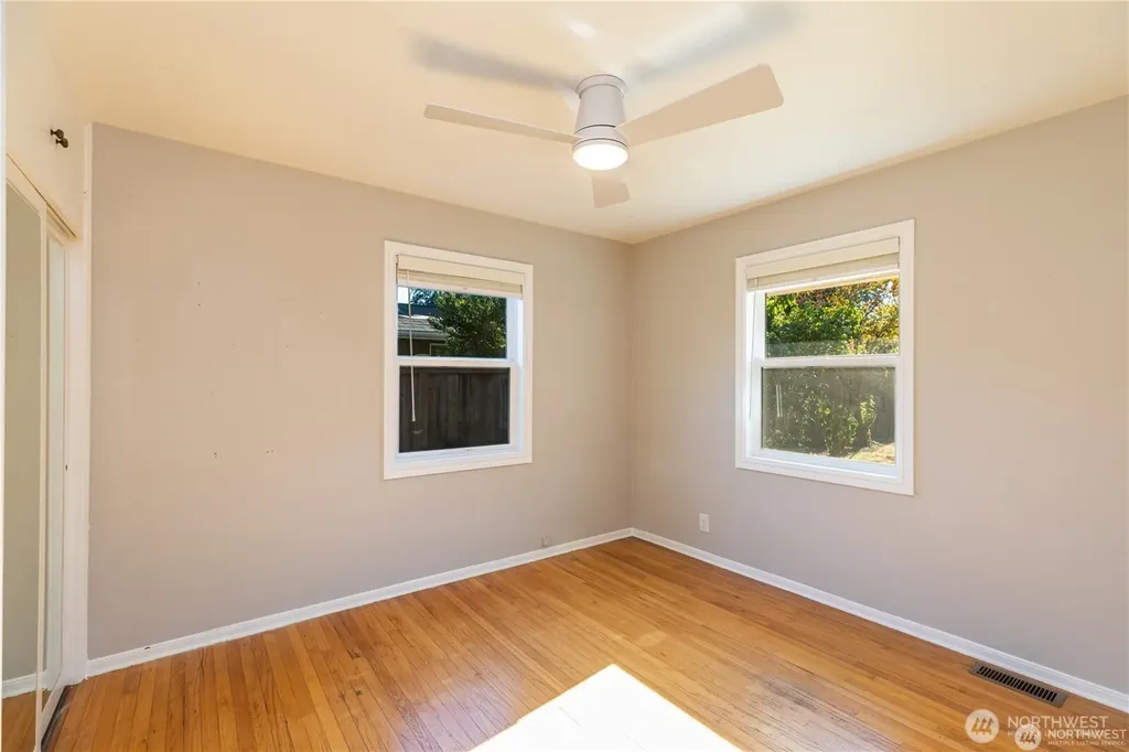 8601 36th Avenue SW Seattle WA 98126