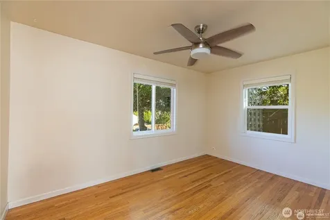8601 36th Avenue SW Seattle WA 98126