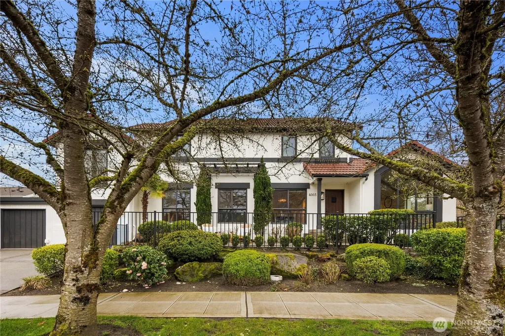 4003 E Newton Street Seattle WA 98112