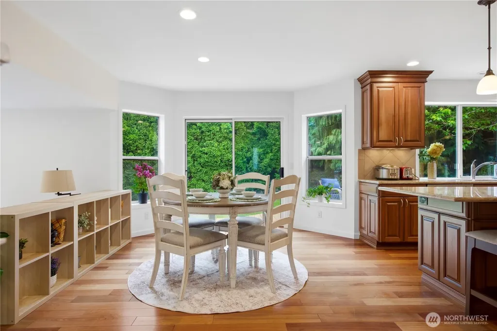 23030 NE 13th Street Sammamish WA 98074