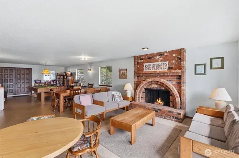 8405 55th Avenue NE Marysville WA 98270