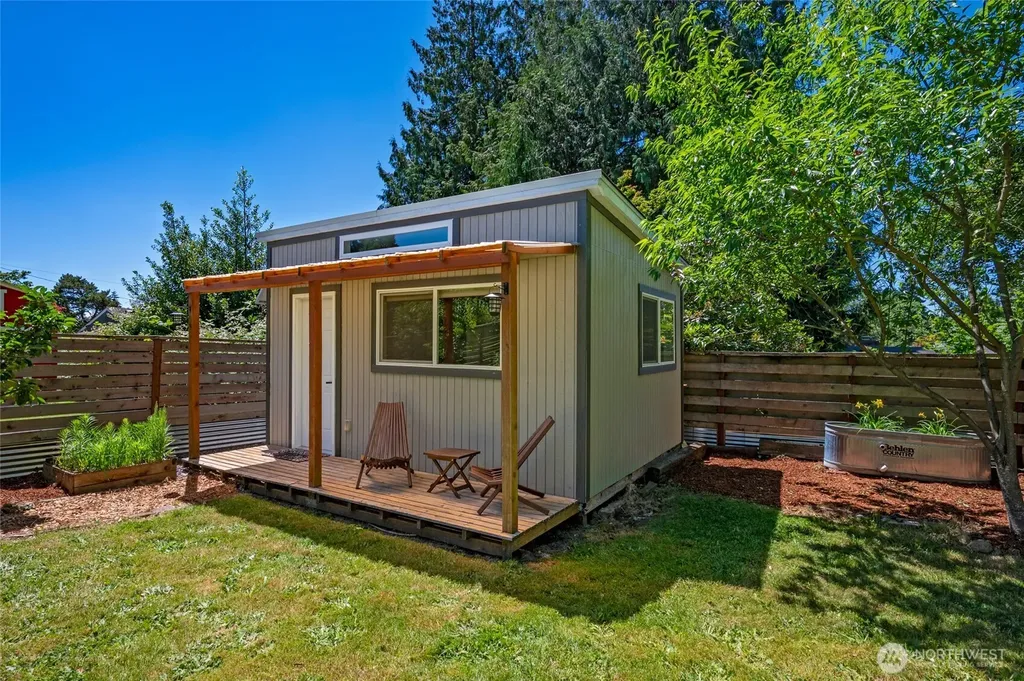 14717 22nd Avenue NE Shoreline WA 98155