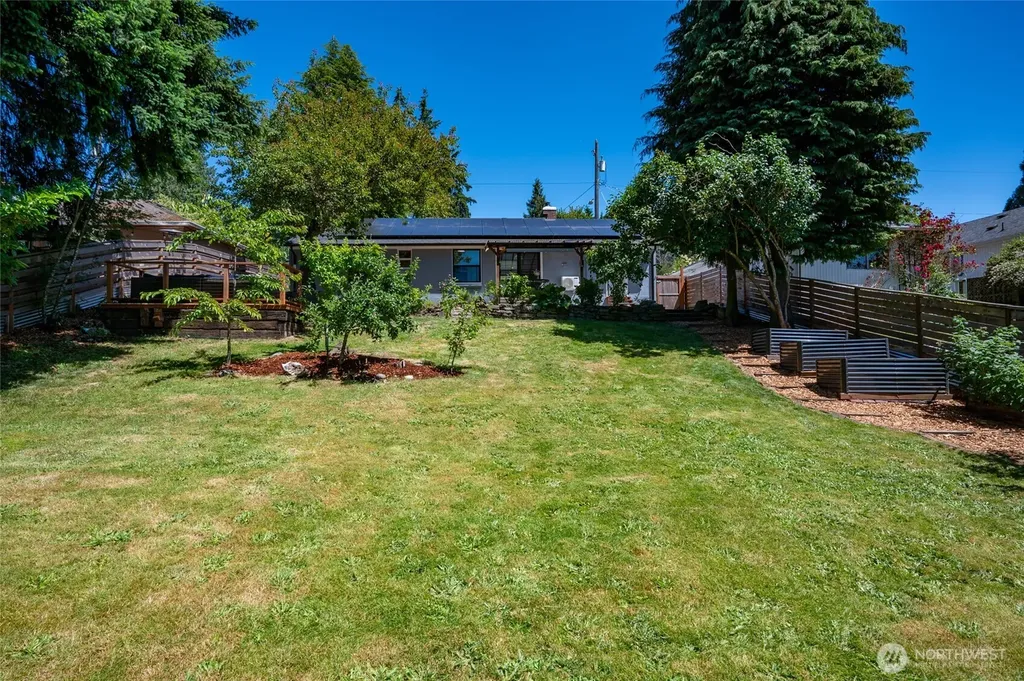 14717 22nd Avenue NE Shoreline WA 98155