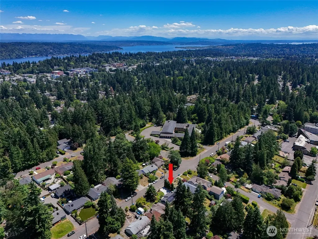 14717 22nd Avenue NE Shoreline WA 98155