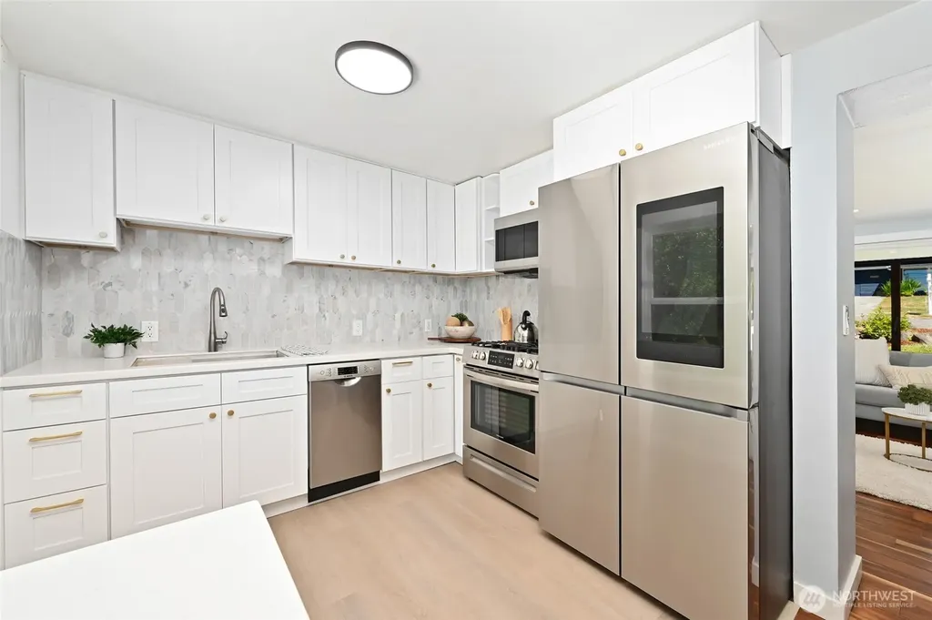 14717 22nd Avenue NE Shoreline WA 98155