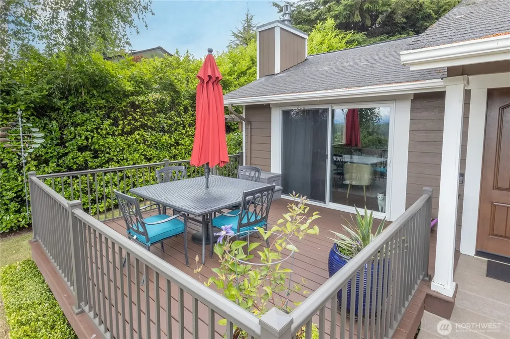 18412 11th Avenue NE Poulsbo WA 98370