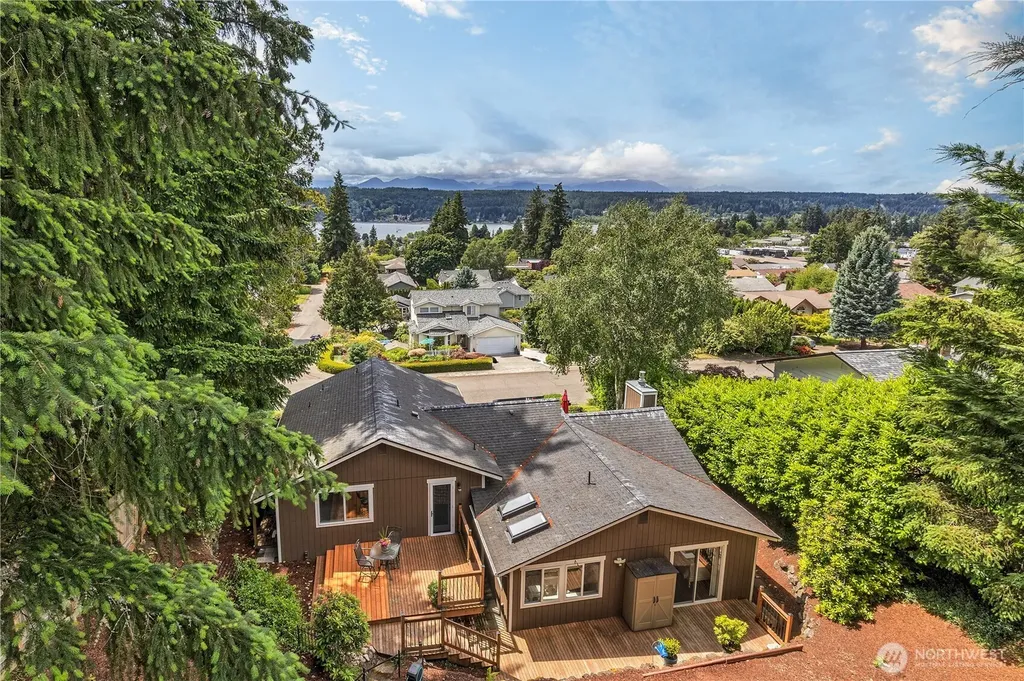 18412 11th Avenue NE Poulsbo WA 98370