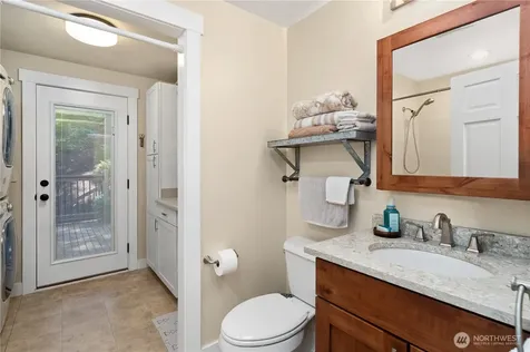 18412 11th Avenue NE Poulsbo WA 98370