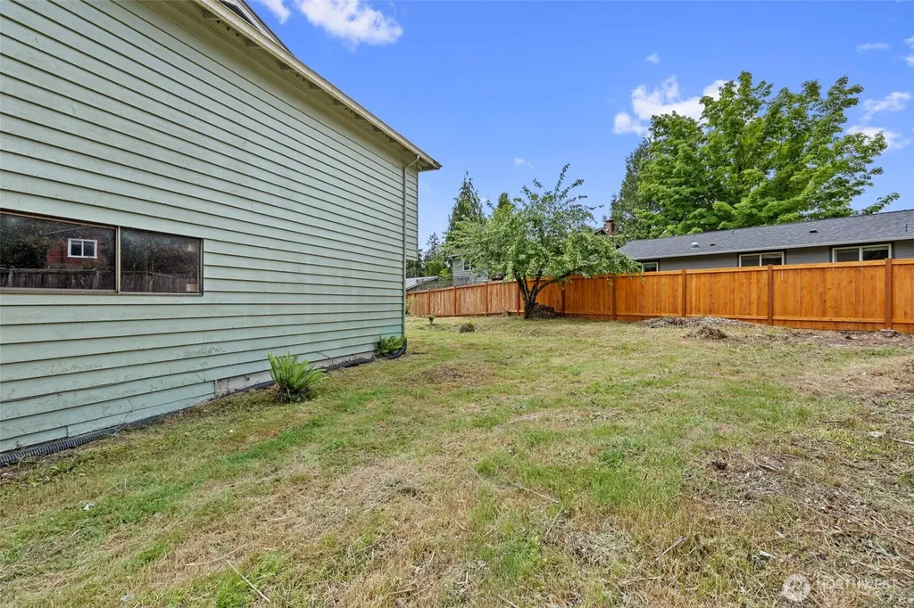 2706 164th Place SE Bothell WA 98012