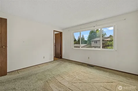 2706 164th Place SE Bothell WA 98012